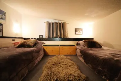 Coin salon dans l'établissement Résidence Alliet - Agréable duplex 6 personnes au calme MAE-4884