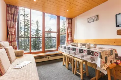 Coin salon dans l'établissement Résidence Alliet - Charmant duplex mezzanine 6/7 personnes MAE-4934