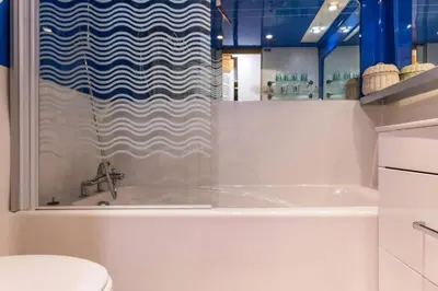 Salle de bains dans l'établissement Résidence Aiguille Grive 2 - Duplex meublé pour 5/6 personnes au calme MAE-5534