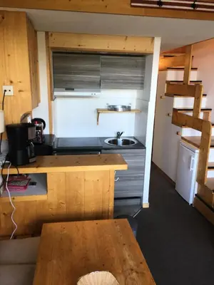 Cuisine ou kitchenette dans l'établissement Résidence Archeboc - Duplex mezzanine 5/6 personnes au calme MAE-5564