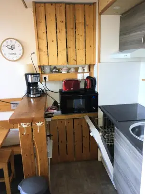 Cuisine ou kitchenette dans l'établissement Résidence Archeboc - Duplex mezzanine 5/6 personnes au calme MAE-5564