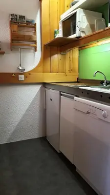 Cuisine ou kitchenette dans l'établissement Résidence Nova 1 - Appartement 2 pièces 6 personnes proche des pistes MAE-5604