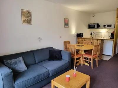 Cuisine ou kitchenette dans l'établissement Résidence Varet 2 - Studio cabine 5 personnes Varet MAE-6064