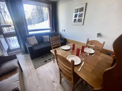 Coin salon dans l'établissement Résidence Grand Arbois - Deux pièces 4 personnes centre station MAE-6204