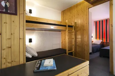 Un ou plusieurs lits dans un hébergement de l'établissement Résidence Nova 2 - Appartement 2 pièces 6 personnes proche des pistes MAE-6264