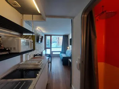 Cuisine ou kitchenette dans l'établissement Résidence Armoise - Studio 3/4 personnes centre station MAE-6534