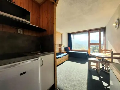 Cuisine ou kitchenette dans l'établissement Résidence Tournavelles 2 - Studio 3 personnes front de neige MAE-6544