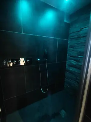 Salle de bains dans l'établissement Résidence Varet 2 - Appartement rénové 3 pièces 7 personnes MAE-7754