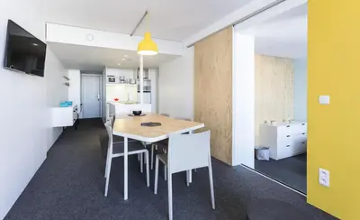 Télévision ou salle de divertissement dans l'établissement Résidence Varet 2 - Appartement rénové 3 pièces 7 personnes MAE-7854