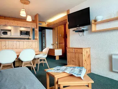 Cuisine ou kitchenette dans l'établissement Résidence Nova 2 - Appartement 2 pièces 6 personnes proche des pistes MAE-4654