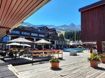 Vue générale sur la montagne ou vue sur la montagne depuis l'appartement