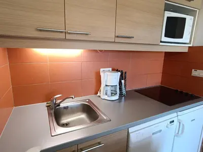 Cuisine ou kitchenette dans l'établissement 4-6 pers ski pieds Belle Plagne Les Gémeaux