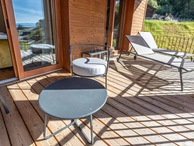 Balcon ou terrasse dans l'établissement Appartement neuf avec terrasse, SPA et parking inclus - 6 pers - FR-1-352-103