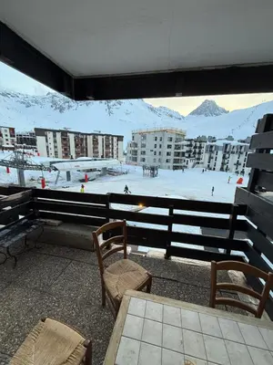 Vue générale sur la montagne ou vue sur la montagne depuis l'appartement