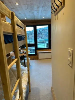 Un ou plusieurs lits dans un hébergement de l'établissement Studio les Tufs pied des pistes Tignes Val Claret départ ESF