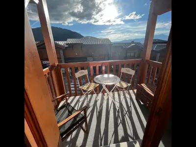 Vue générale sur la montagne ou vue sur la montagne depuis l'appartement