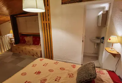 Un ou plusieurs lits dans un hébergement de l'établissement MyHome - Génépis 29 - 4pax skis aux pieds Val Claret