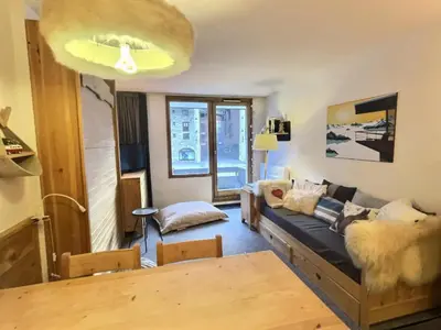 Coin salon dans l'établissement Résidence Les Andes - Joli 2 pièces en centre-ville de Val D'Isère, proche de toutes commodités MAE-1041