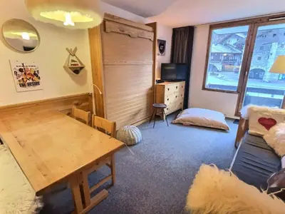 Coin salon dans l'établissement Résidence Les Andes - Joli 2 pièces en centre-ville de Val D'Isère, proche de toutes commodités MAE-1041