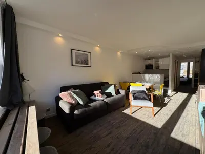 Coin salon dans l'établissement PLA134 - SUPERBE Appt 4-6pers traversant coeur val Claret