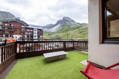 Vue générale sur la montagne ou vue sur la montagne depuis l'appartement