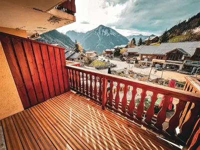 Vue générale sur la montagne ou vue sur la montagne depuis l'appartement