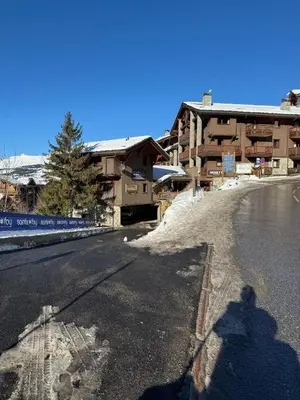 Vue générale sur la montagne ou vue sur la montagne depuis l'appartement