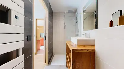 Salle de bains dans l'établissement Evasion Alpine - Vue imprenable & Confort Moderne