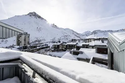 Vue générale sur la montagne ou vue sur la montagne depuis l'appartement