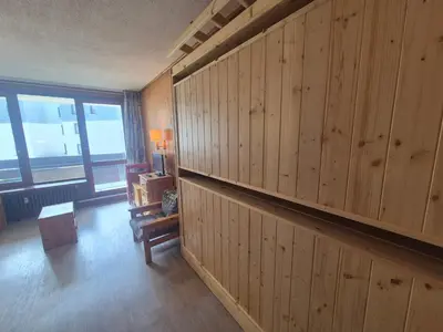 Plan de l'établissement Studio lumineux proche pistes et commerces avec balcon - FR-1-502-587
