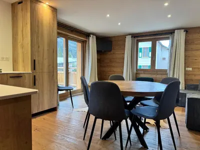 Plan de l'établissement Appartement cosy au pied des pistes avec parking privatif - FR-1-464-242