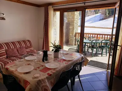 Coin salon dans l'établissement Critérium C02
