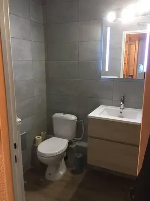 Salle de bains dans l'établissement SLA107 - Apt lumineux 4pers vue lac Tignes