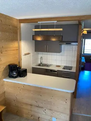 Cuisine ou kitchenette dans l'établissement SLA201 - Très spacieux apt 2pièces 4pers
