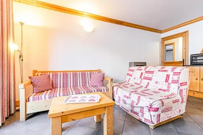 Coin salon dans l'établissement Résidence Le Criterium - Résidence Le Critérium 3 Chalet D Appartement 1 MAE-4451
