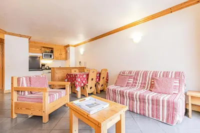 Cuisine ou kitchenette dans l'établissement Résidence Le Criterium - Résidence Le Critérium 3 Chalet B Appartement 2 MAE-4511