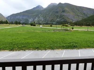 Vue générale sur la montagne ou vue sur la montagne depuis l'appartement