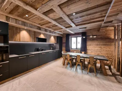 Cuisine ou kitchenette dans l'établissement Alpina Lodge - appartement Premium avec Sauna à Val Cenis