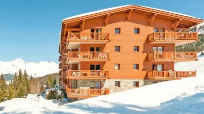 Vue générale sur la montagne ou vue sur la montagne depuis l'appartement
