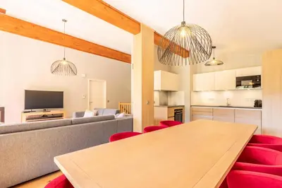 Cuisine ou kitchenette dans l'établissement Résidence Les Monarques - MONARQUES 1003 MAE-0111