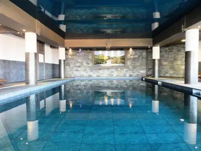 Piscine de l'établissement Résidence Saint Bernard G - ST BERNARD B5-B6 MAE-0231 ou située à proximité