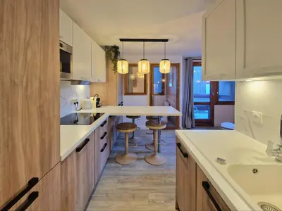Cuisine ou kitchenette dans l'établissement Le Nuage - 2050 Belle Plagne, F2 Ski aux pieds