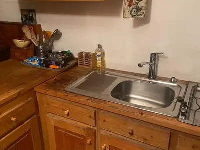 Cuisine ou kitchenette dans l'établissement Studio pour 3 personnes - Centre de Val d'Isère - Pieds des pistes avec WiFi - FR-1-519-38