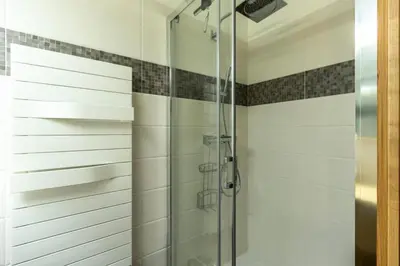 Salle de bains dans l'établissement Résidence L'ecrin - ECRIN A21 MAE-5761