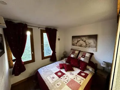 Un ou plusieurs lits dans un hébergement de l'établissement Résidence Croix Du Sud - Spacieux et agréable appartement · Cœur de station · Vue vallée · Balcon MAE-7551