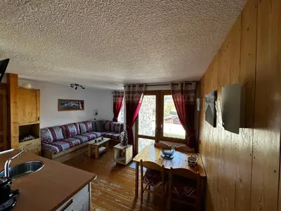 Coin salon dans l'établissement Appartement spacieux au cœur de Belle Plagne - 5 pers - FR-1-181-2849