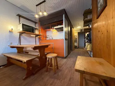 Cuisine ou kitchenette dans l'établissement Studio centre Val d'Isere