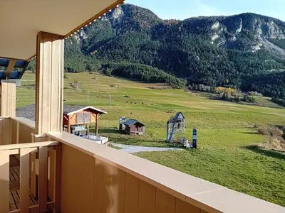 Vue générale sur la montagne ou vue sur la montagne depuis l'appartement