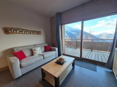 Vue générale sur la montagne ou vue sur la montagne depuis l'appartement