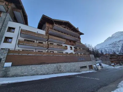 Vue générale sur la montagne ou vue sur la montagne depuis l'appartement